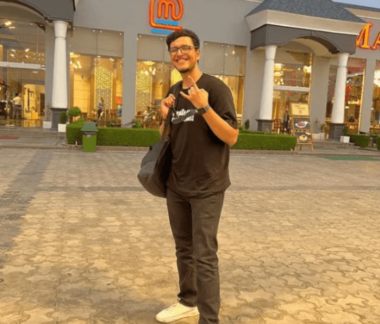 Nischay Malhan Income